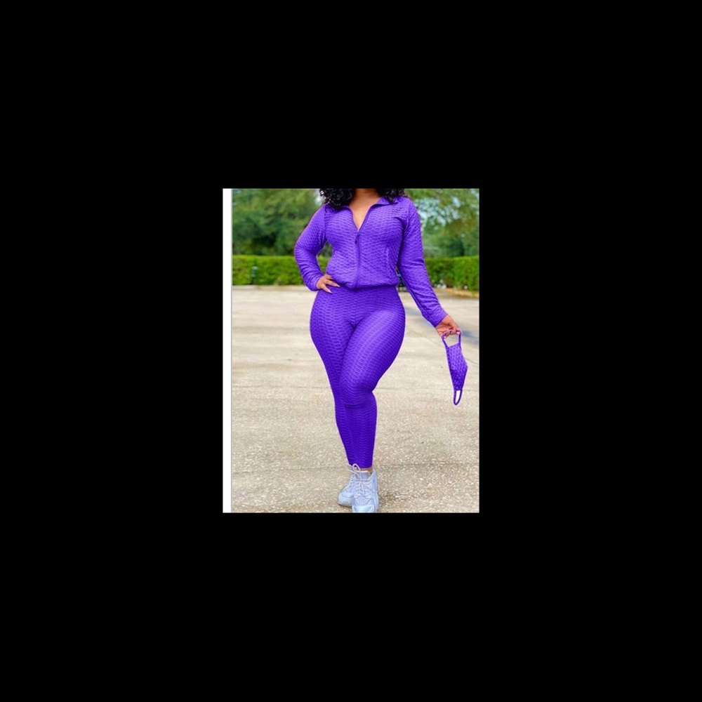 Ladies stylish  and comfy Jogger set with mask